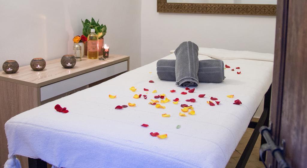 Riad Farhan Hotel มาร์ราเกช ภายนอก รูปภาพ